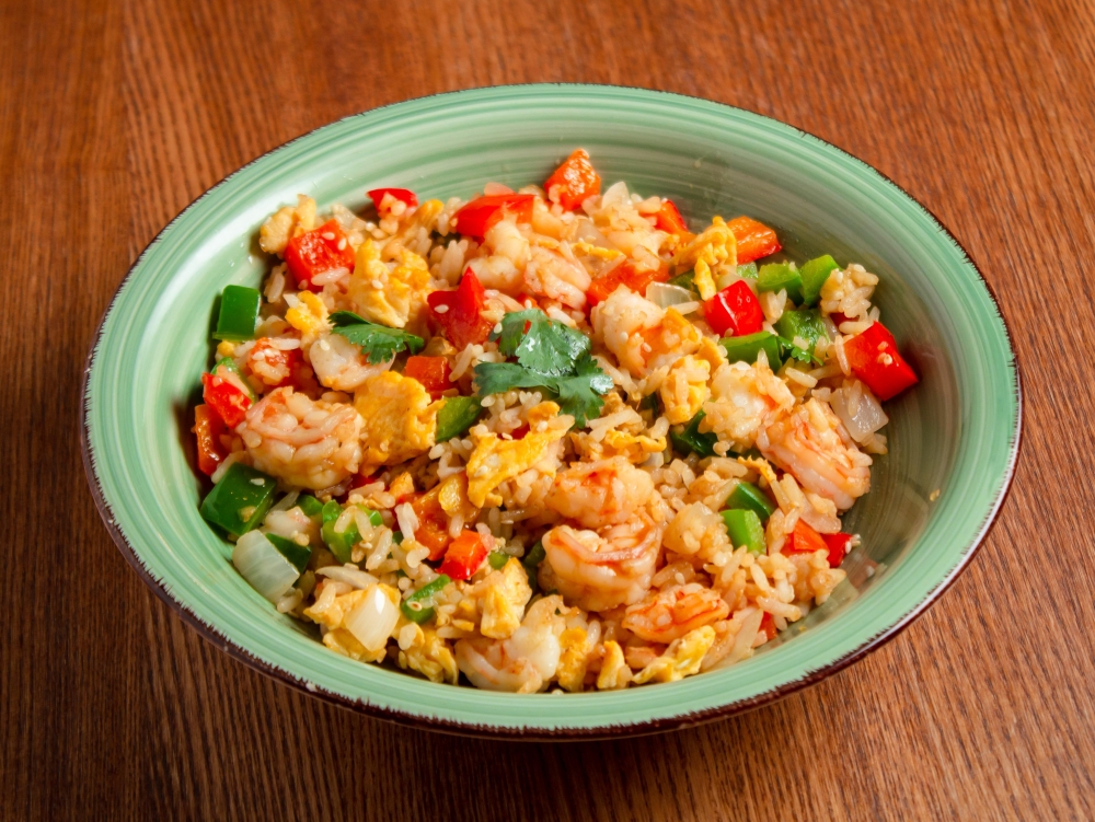 Рис с тигровыми креветками и овощами - фото1