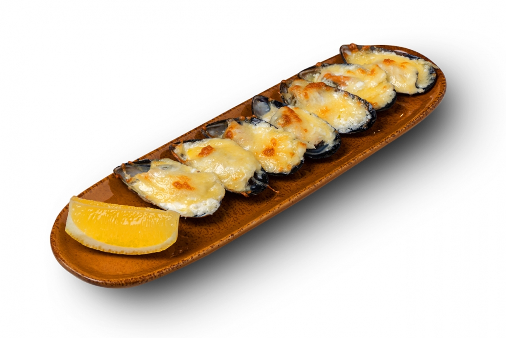 Мидии запечённые с сыром пармезан - фото1