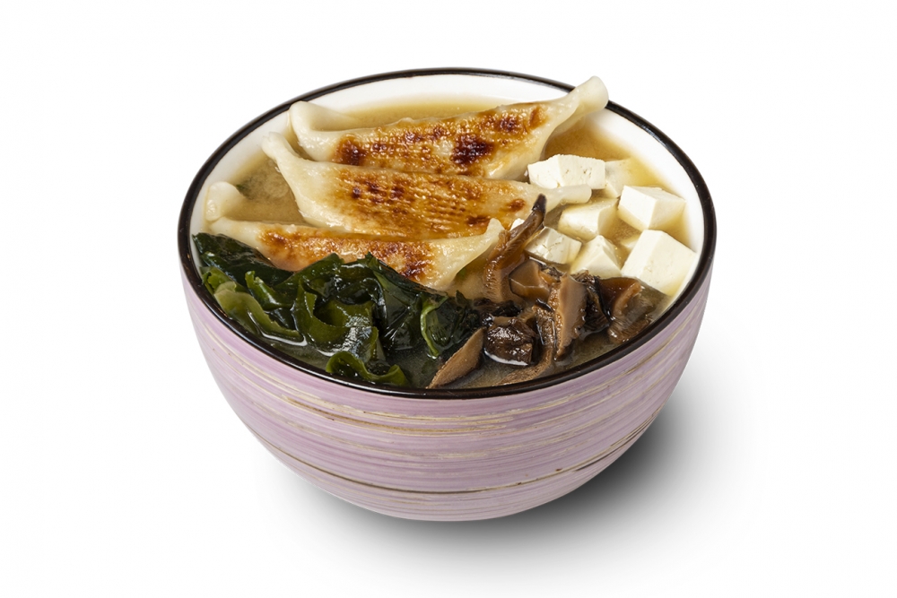 Мисо суп с пельменями Гедзе из креветок - фото1