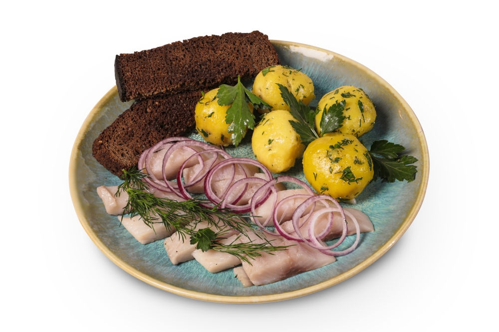 Сельдь с картофелем - фото1